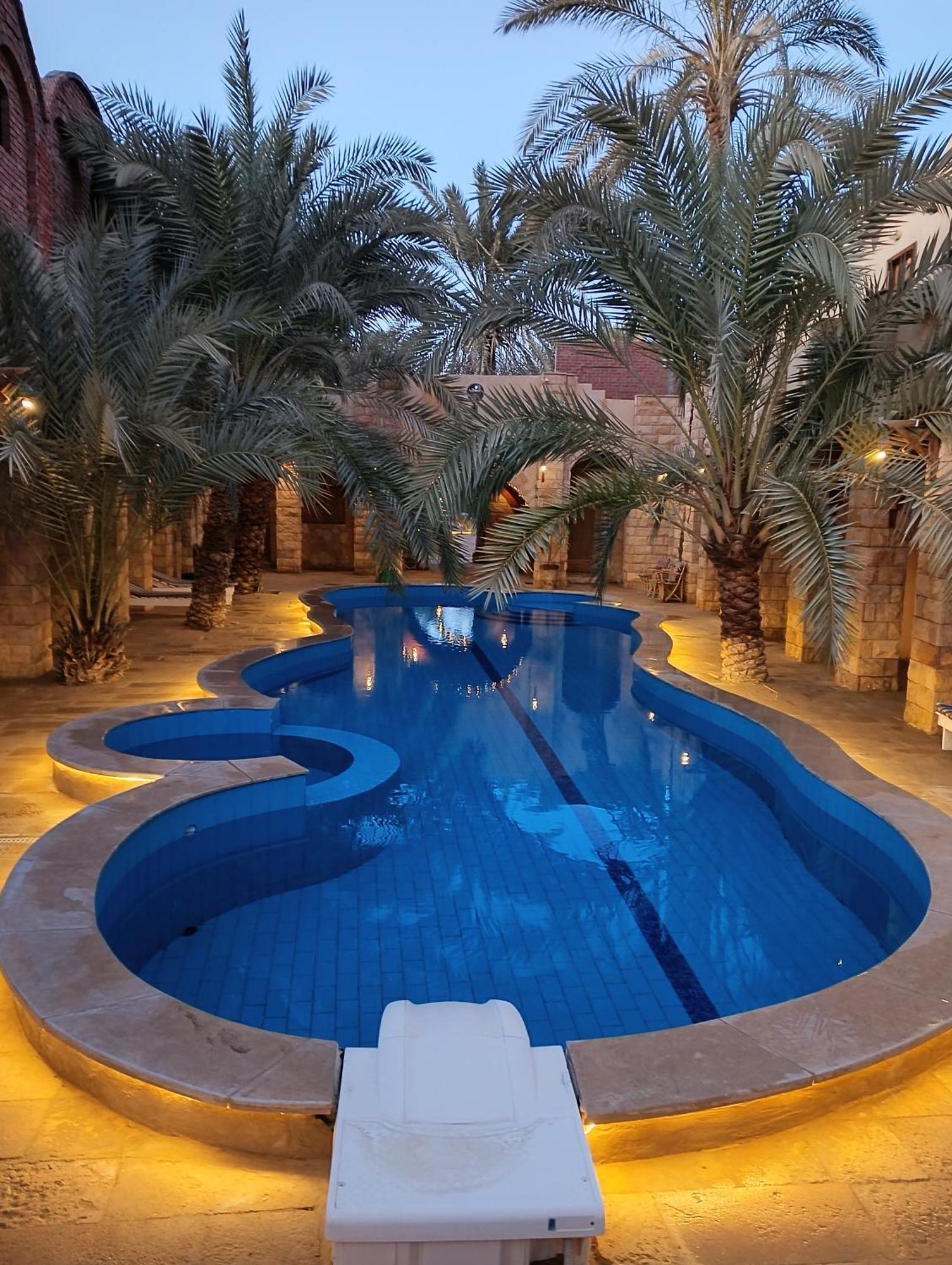 Panta Lodge Siwa بنتا لودج سيوة シワ・オアシス エクステリア 写真