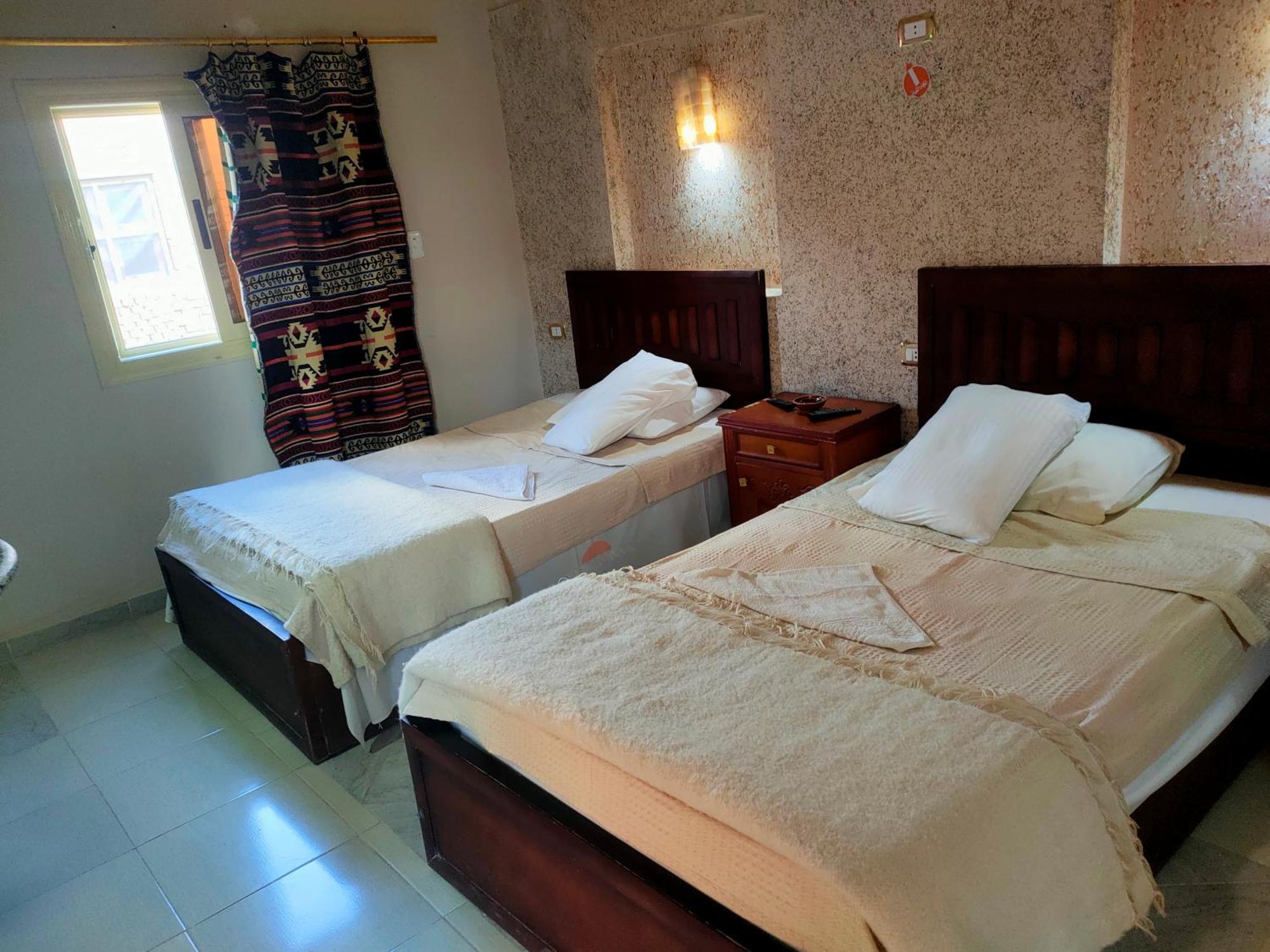 Panta Lodge Siwa بنتا لودج سيوة シワ・オアシス エクステリア 写真