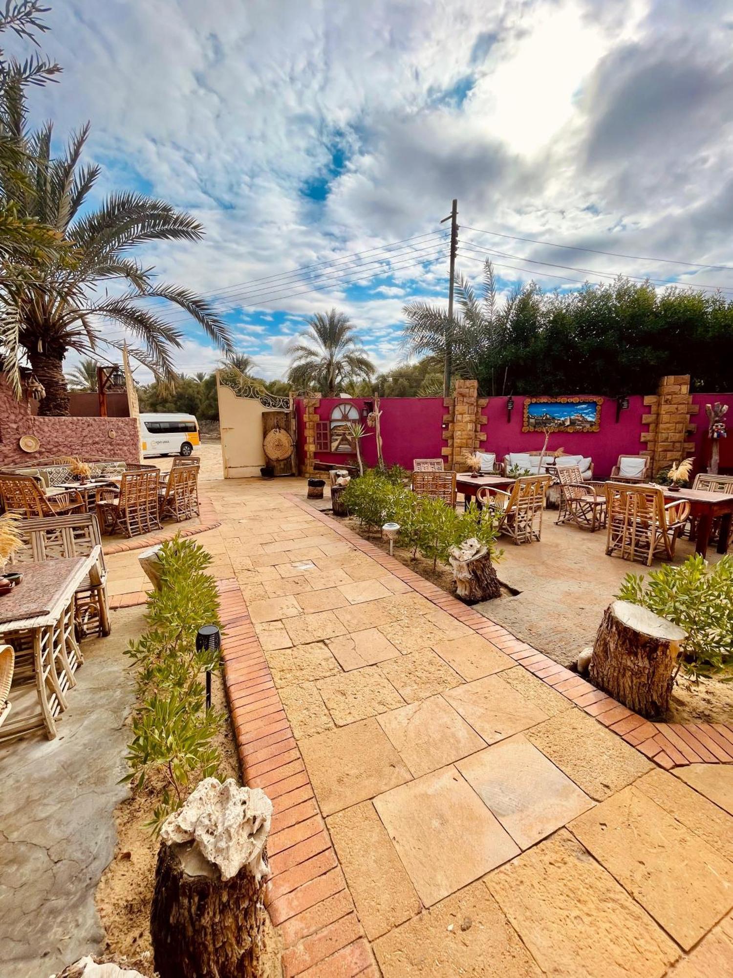 Panta Lodge Siwa بنتا لودج سيوة シワ・オアシス エクステリア 写真